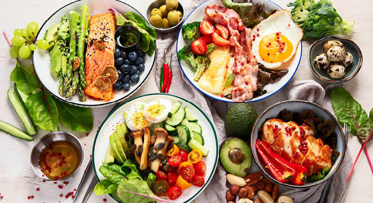 RICETTE KETO-Vantaggi di una cena leggera ma nutriente nella dieta keto