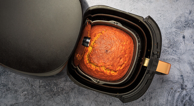 img_blog_05_12_2025_Dolci_natalizi_in_friggitrice_ad_aria_3_ricette_leggere_per_educare_i_pazienti_al_piacere_consapevole